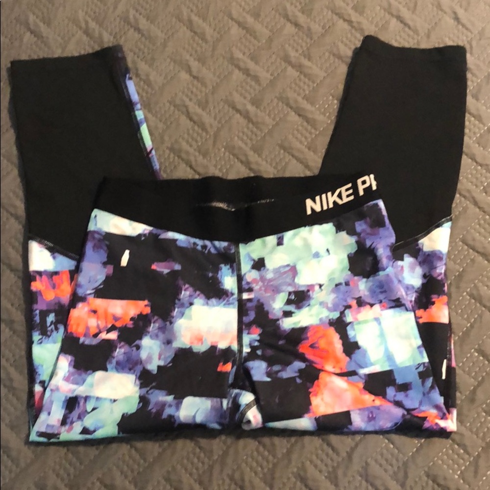 Nike pro leggings